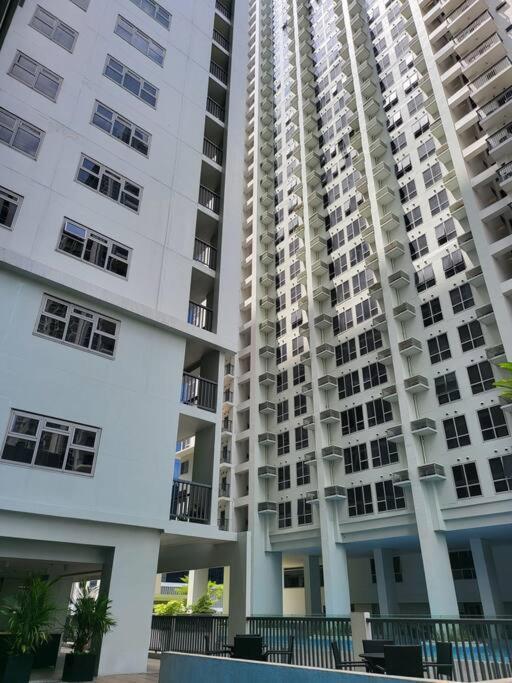 마닐라 Luxury @ Bgc Sleeps 6 Comfortably Fast Wifi Pool! 아파트 외부 사진