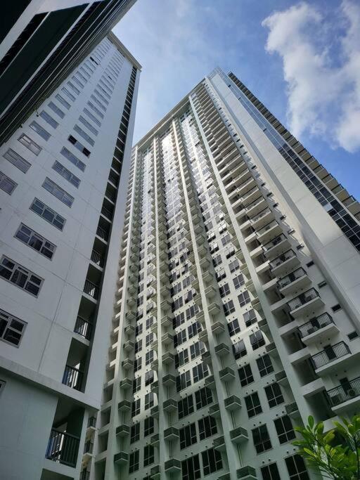 마닐라 Luxury @ Bgc Sleeps 6 Comfortably Fast Wifi Pool! 아파트 외부 사진
